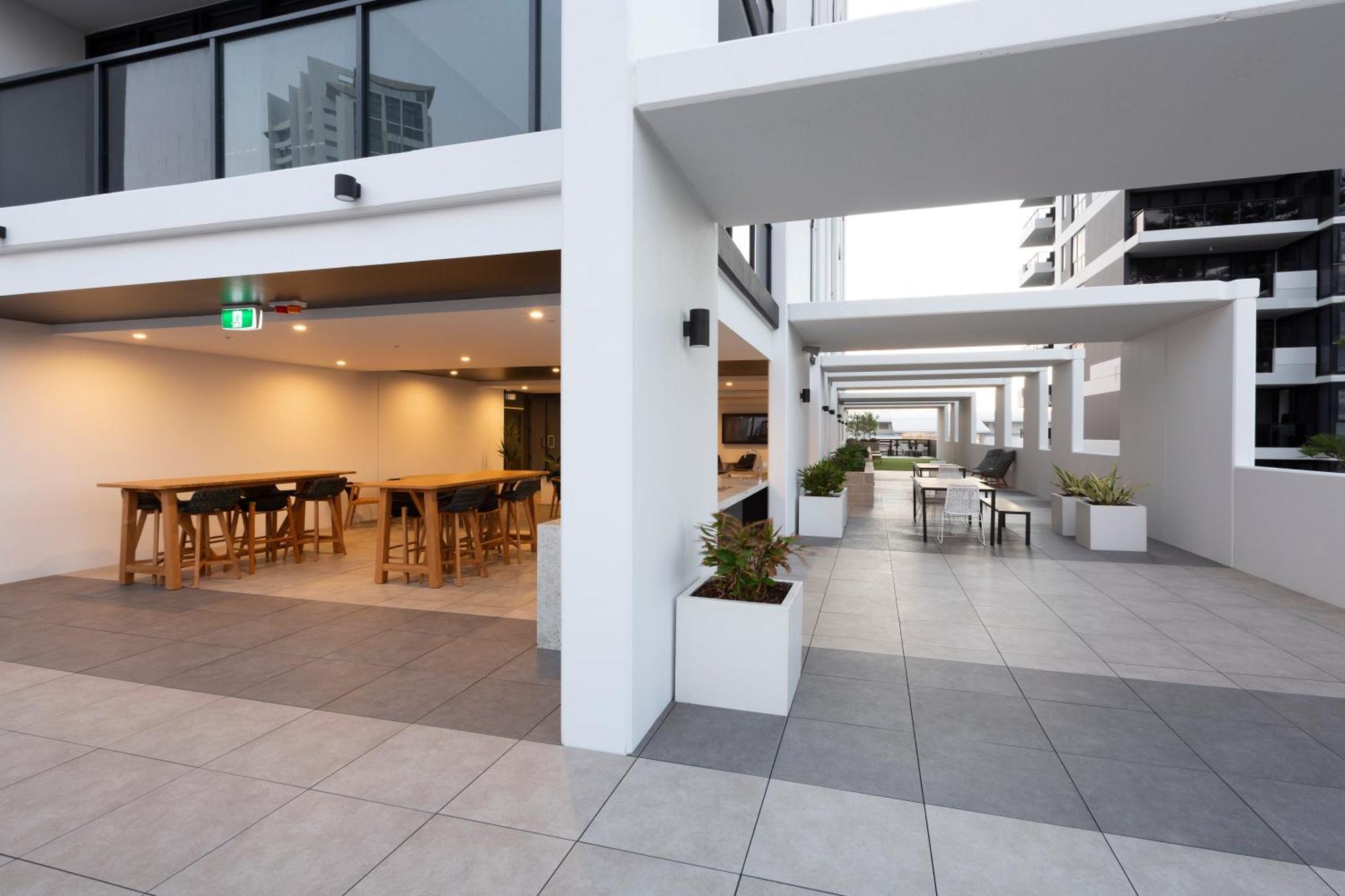 Qube Broadbeach Голд-Кост Екстер'єр фото