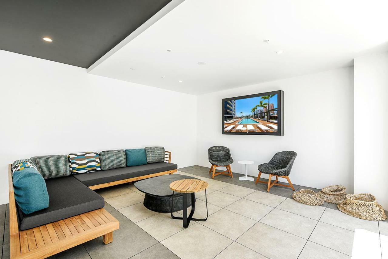 Qube Broadbeach Голд-Кост Екстер'єр фото